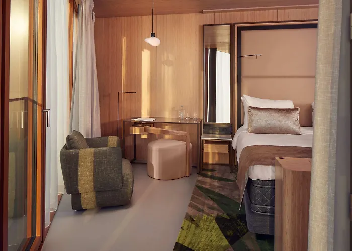 Hotel Jakarta Amsterdam