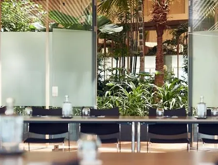 Hotel Jakarta 4*
