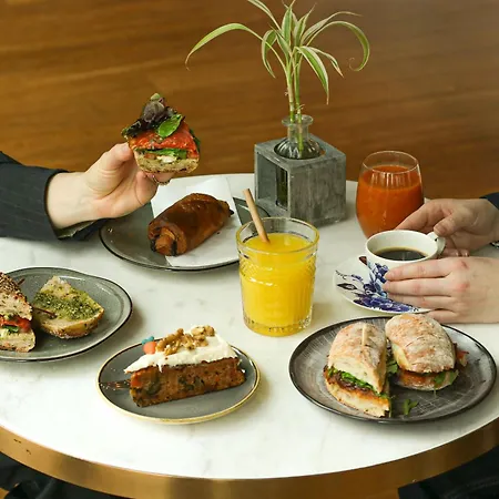 자카르타 암스테르담