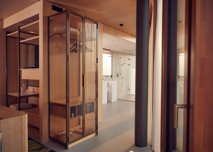 Jakarta Hotel Amsterdam