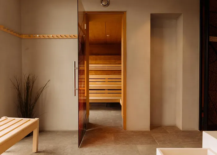 Jakarta Hotel Amsterdam